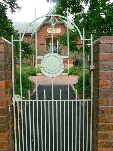 Primary School Memorial Gate