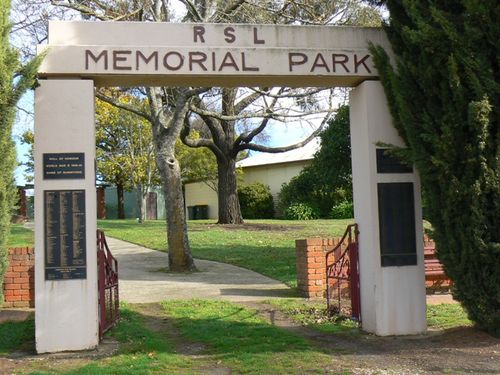 Returned Services League Memorial Park : 12-Jan-2010