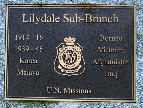 Returned Services League War Memorial : 26-November-2011