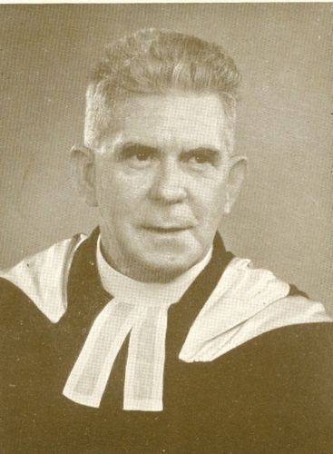 Rev Rowellyn Ramsay + Moderator of Church 1954