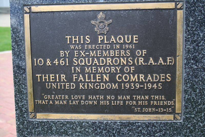 10 & 461 Squadron Plaque : 16-November-2014
