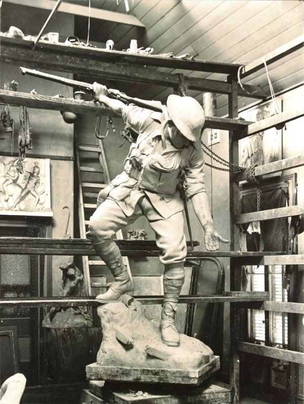 1924 : Clay model in Charles Web Gilbert`s studio : State Library of Victoria : H90.56