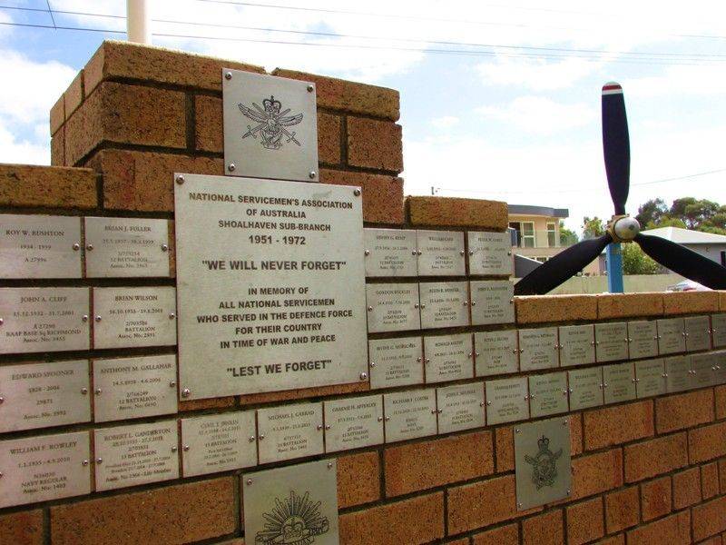 Memorial Plaques : 20-December-2014