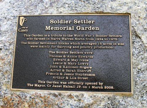 Soldier Settler Memorial Garden : 10-April-2013