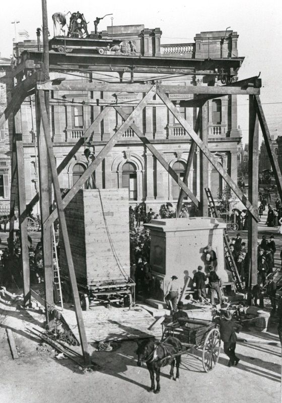 1904 : Monument construction : State Library of South Australia - B-62682