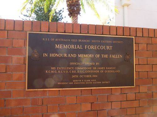 Memorial Forecourt Plaque : 26-05-2014