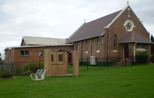 St Andrews Presbyterian Church Woonona Memorial Park  : 7-March-2012
