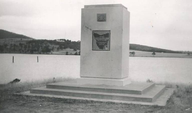 Tasman Memorial 1954