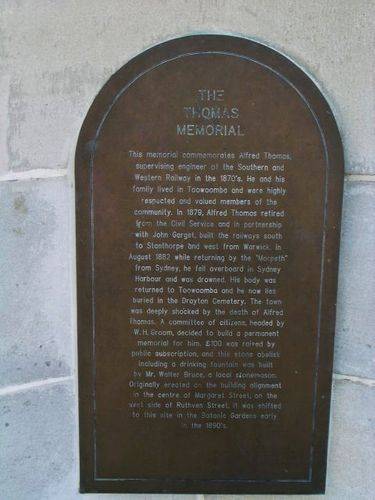 Thomas Memorial Plaque