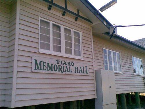 Tiaro Memorial Hall : 19-08-2009