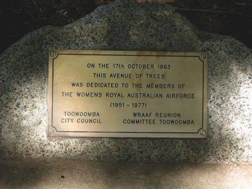 Toowoomba WRAAF Memorial Avenue Plaque