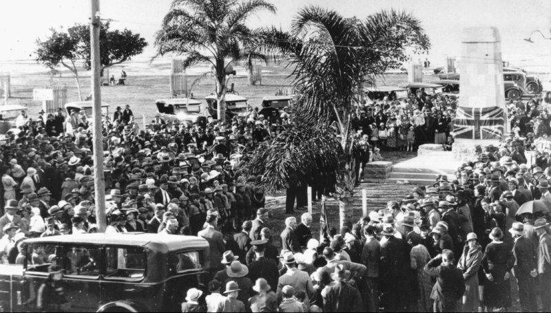 1935 : Unveiling (State Library of Queensland)