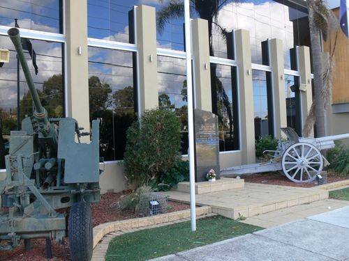 Watsonia Cenotaph : 10-August-2012