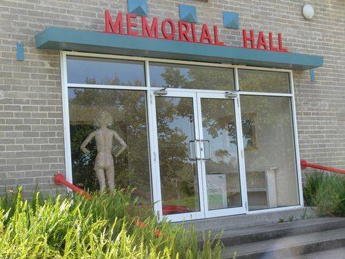 Welshpool Memorial Hall : 10-April-2013