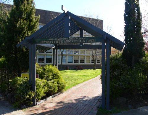 75th Anniversary of Williamstown High School | Monument Australia