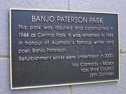 Paterson Park Plaque : 16-October-2014