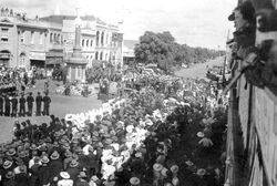 25-April-1921 : Unveiling (State Library of Queensland)