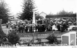 26-December-1920 : Unveiling (Australian War Memorial : H17770)
