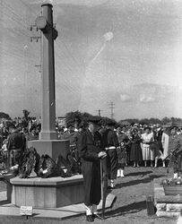 08-April-1951 : Unveiling (State Library of New South Wales)