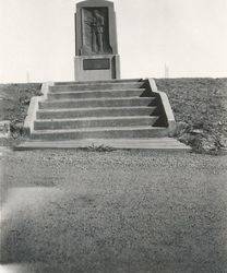Hargreaves Monument 1955
