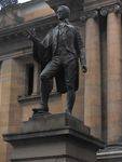 Matthew Flinders Statue