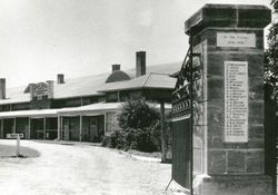 1950 : State Library of South Australia - B-18941