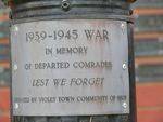 World War Two Memorial Lamp : 15-May-2013